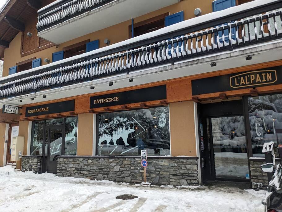 L'ilet Ensoleille /sunny Island Chalet